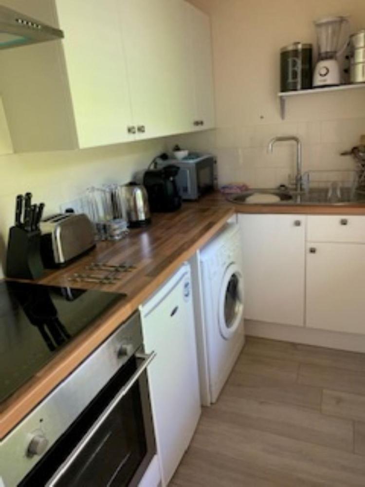 Goodrington Lodge Holiday Apartments ペイントン エクステリア 写真