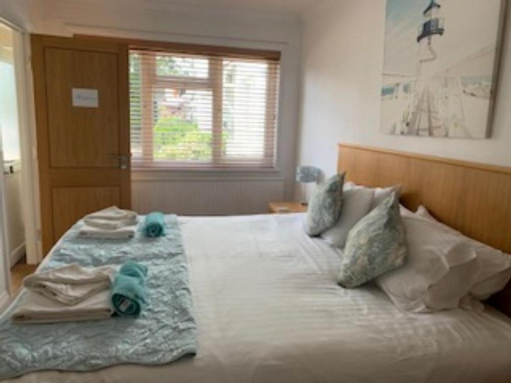 Goodrington Lodge Holiday Apartments ペイントン エクステリア 写真