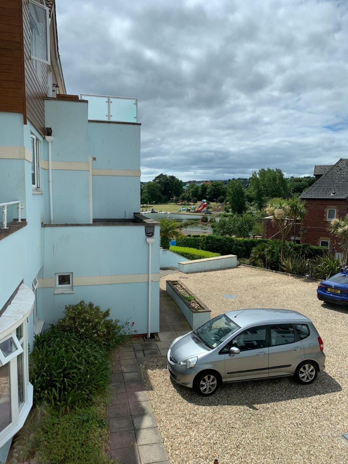Goodrington Lodge Holiday Apartments ペイントン エクステリア 写真